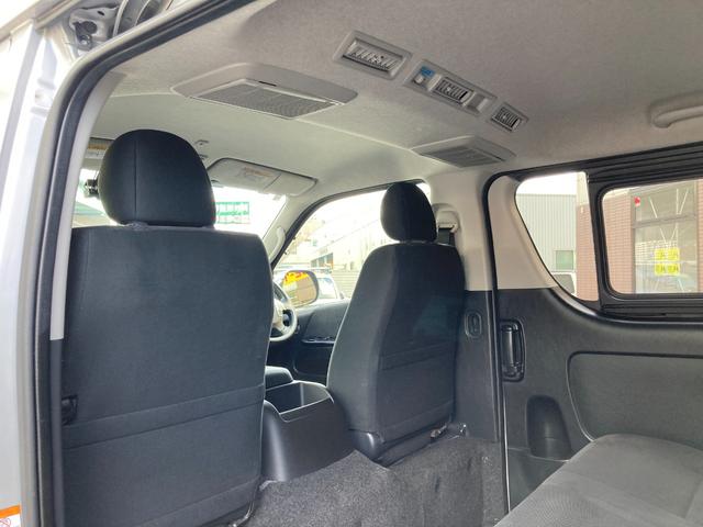 ハイエースバン ロングスーパーＧＬ　５型・トヨタセーフティセンス・ルーフキャリア・リアラダー・ＳＤナビ・フルセグ・バックカメラ・Ｗエアバック・ドライブレコーダー・キーレス・Ｗエアコン・プリクラッシュセーフティ・レーンキープアシスト（37枚目）