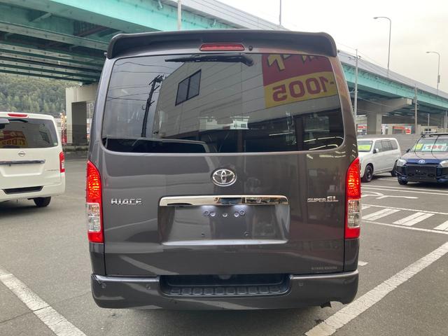 ハイエースバン スーパーGL ダークプライムII 6型・トヨタセーフティセンス・クリアランスソナー・LEDヘッドライト・プッシュスタート・フロントスポイラー・ルーフスポイラー・SDナビ・フルセグ・バックカメラ・100V電源・ドラレコ・ルームキャリア(12枚目)