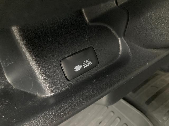 ハイエースバン スーパーGL ダークプライムII 6型・トヨタセーフティセンス・クリアランスソナー・LEDヘッドライト・プッシュスタート・フロントスポイラー・ルーフスポイラー・SDナビ・フルセグ・バックカメラ・100V電源・ドラレコ・ルームキャリア(37枚目)