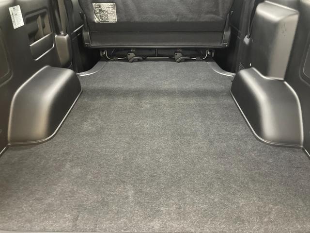 ハイエースバン スーパーGL ダークプライムII 6型・トヨタセーフティセンス・クリアランスソナー・LEDヘッドライト・プッシュスタート・フロントスポイラー・ルーフスポイラー・SDナビ・フルセグ・バックカメラ・100V電源・ドラレコ・ルームキャリア(49枚目)