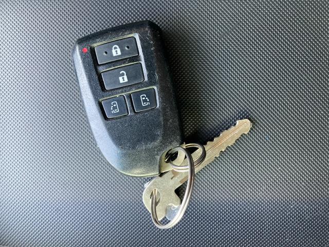 ハイエースバン ロングスーパーGL 6型・両側パワースライドドア・パノラミックビュー・LEDヘッドライト・プッシュスタート・トヨタセーフティセンス・LEDフォグライト・ブラックグリル・新品バンパーガード・コートテクトフロントガラス(52枚目)