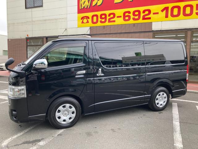 ハイエースバン スーパーＧＬ　ダークプライムＩＩ　５型・ベッドキット・ＬＥＤヘッドライト・プッシュスタート・トヨタセーフティセンス・前後ドライブレコーダー・ＬＥＤフォグライト・ＥＴＣ・ＳＤナビ・フルセグ・バックカメラ・Ｗエアバック・スマートキー×２（8枚目）