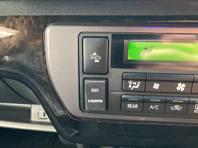 ハイエースバン スーパーＧＬ　ダークプライムＩＩ　５型・アルパインＢＩＧＸ１１・両側パワースライド・片側小窓・４１５コブラテールランプ・ＬＥＤヘッドライト・バッドフェイスボンネット・マッドブラックグリル・新品バンパーガード・バックカメラ（32枚目）