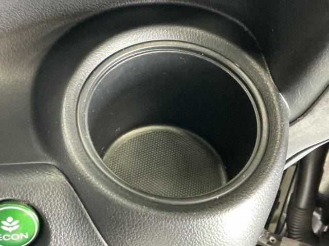 N-BOXカスタム G ナビ Rカメラ ブルートゥース ワンセグ 両スライドドア スマートキー&プッシュスタート SRS WエアB ETC付き 横滑り防止 パワーステアリング マニュアルエアコン セキュリティ ECONモード(16枚目)