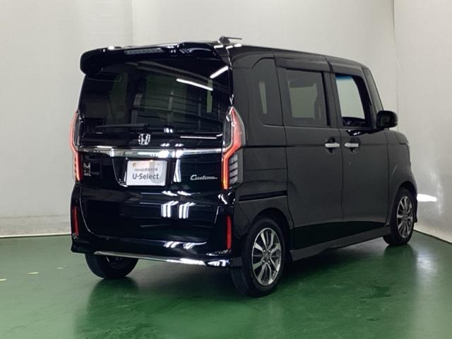 Ｎ－ＢＯＸカスタム Ｌ　ナビ　Ｒカメラ　ブルートゥース　フルセグ　両席電動スライドドア　Ｐソナー　サイドエアバッグ　Ａストップ　シートヒータ　ベンチシート　点検記録簿　キーフリーシステム　ＬＥＤライト　リアカメ　ＡＣ　ＥＴＣ（8枚目）