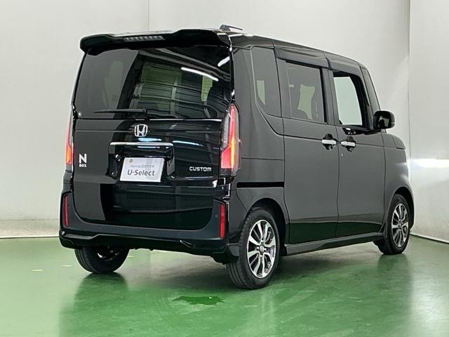 Ｎ－ＢＯＸカスタム ベースグレード　ドラレコ　ナビ　Ｒカメラ　ブルートゥース　ＵＳＢ接続　ＣＭＢＳ　Ｄレコ　オートエアコン　スマートキ　ＬＥＤ　盗難防止装置　クルコン　ＥＴＣ　バックカメラ　フルセグＴＶ　パワーステアリング　エアバッグ（8枚目）