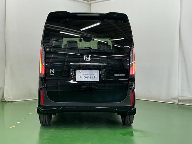 Ｎ－ＢＯＸカスタム ベースグレード　ドラレコ　ナビ　Ｒカメラ　ブルートゥース　ＵＳＢ接続　ＣＭＢＳ　Ｄレコ　オートエアコン　スマートキ　ＬＥＤ　盗難防止装置　クルコン　ＥＴＣ　バックカメラ　フルセグＴＶ　パワーステアリング　エアバッグ（9枚目）