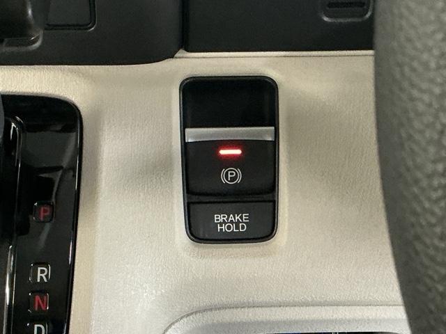 Ｎ－ＢＯＸ ベースグレード　ドラレコ　ナビ　Ｒカメラ　ブルートゥース　衝突軽減システム　スマートキ－　カーテンエアバック　イモビライザー　ＥＣＯモード　横滑り防止　オートクルーズ　ＬＥＤヘッドライト　キーフリー　地デジ　ＡＢＳ（18枚目）