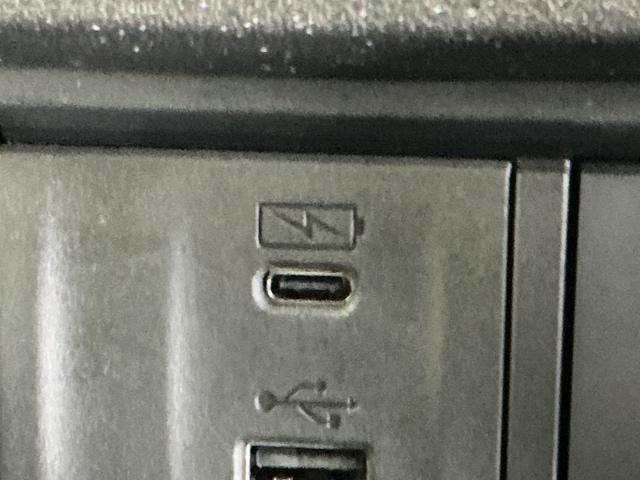 Ｎ－ＢＯＸカスタム ベースグレード　ドラレコ　ナビ　Ｒカメラ　ブルートゥース　ＵＳＢ接続　ＣＭＢＳ　Ｄレコ　ベンチシート　オートエアコン　スマートキ　ＬＥＤ　盗難防止装置　クルコン　ＥＴＣ　バックカメラ　フルセグＴＶ　パワーステアリング（22枚目）