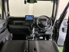 �ɥ饤�С����濴�˼����˼꤬�Ϥ����֤ˣ��ԥ��쥯�ȥ�С��䥨�������͡��������å��ʤɤ����֡��������ͥ��Ƥ��ޤ� 2