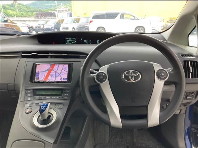 プリウス トヨタ ｓ 社外ｈｄｄナビゲーション フルセグテレビ ｄｖｄ バックカメラ ビルトインｅｔｃ オートエアコン ステアリングテレスコピック ステアリングチルト 衝突安全ボデー ｕｖカットガラス プライバシーガラスの中古車詳細 中古車検索ならkurutown