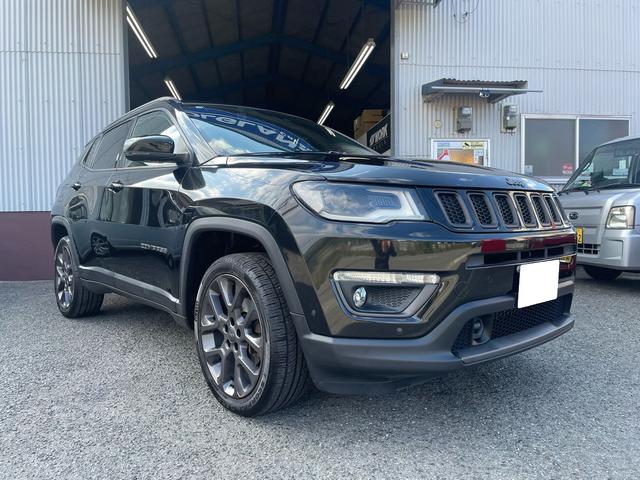 ジープ・コンパス ＳモデルＬＩＭＩＴＥＤ（3枚目）