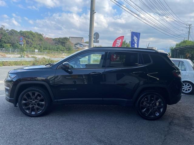 ジープ・コンパス ＳモデルＬＩＭＩＴＥＤ（5枚目）