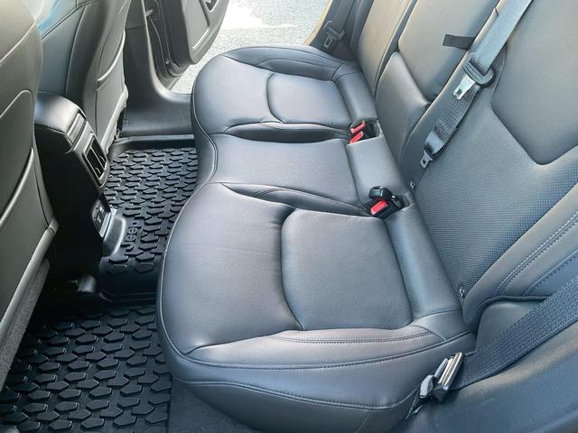 ジープ・コンパス ＳモデルＬＩＭＩＴＥＤ（37枚目）