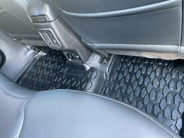 ジープ・コンパス ＳモデルＬＩＭＩＴＥＤ（48枚目）