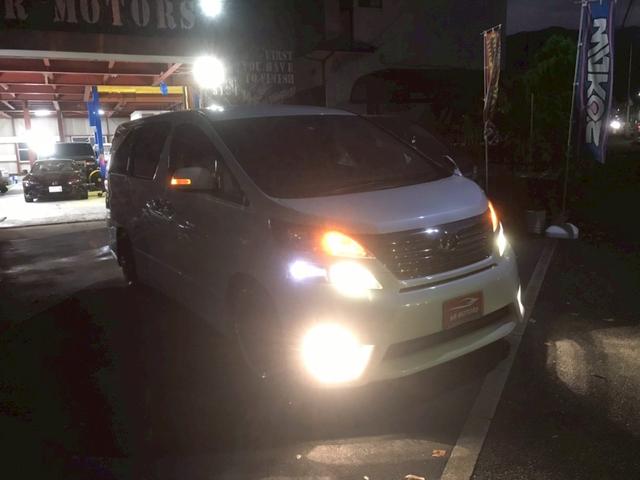 ヴェルファイア ２．４Ｚ　プラチナセレクションＩＩ　車検整備２年付　車両保証１年　社外ホイール　エアロ　リヤモニター　両側スライド電動　電動ミラ　テレビ　ナビ　ＥＴＣ　バックカメラ　パワーステアリング　電動バックドア　バックモニタ　１００Ｖ電源　ＡＢＳ（4枚目）