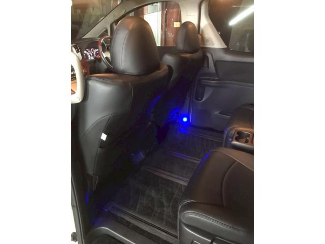 ヴェルファイア ２．４Ｚ　プラチナセレクションＩＩ　車検整備２年付　車両保証１年　社外ホイール　エアロ　リヤモニター　両側スライド電動　電動ミラ　テレビ　ナビ　ＥＴＣ　バックカメラ　パワーステアリング　電動バックドア　バックモニタ　１００Ｖ電源　ＡＢＳ（34枚目）
