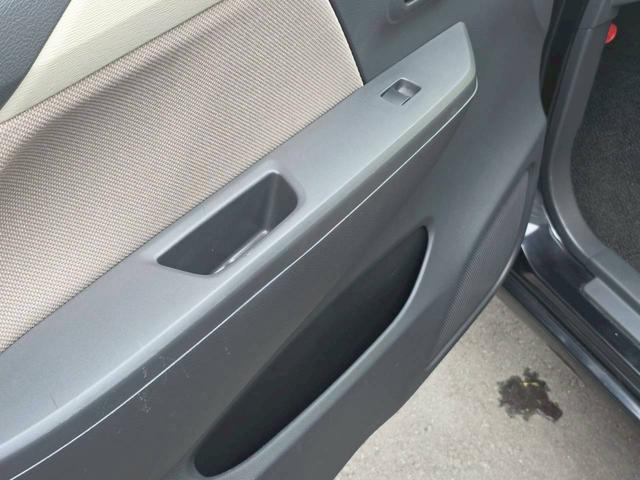 ワゴンR FXリミテッド 車検整備付 車両保証1年 CD パワーウィンドウ パワステ FM ワンオナ エアバック アイドリングストップ機能 オートエアコン(15枚目)