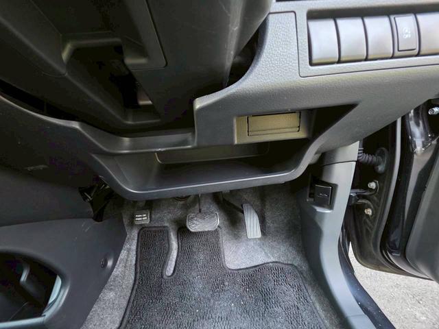 ワゴンR FXリミテッド 車検整備付 車両保証1年 CD パワーウィンドウ パワステ FM ワンオナ エアバック アイドリングストップ機能 オートエアコン(16枚目)