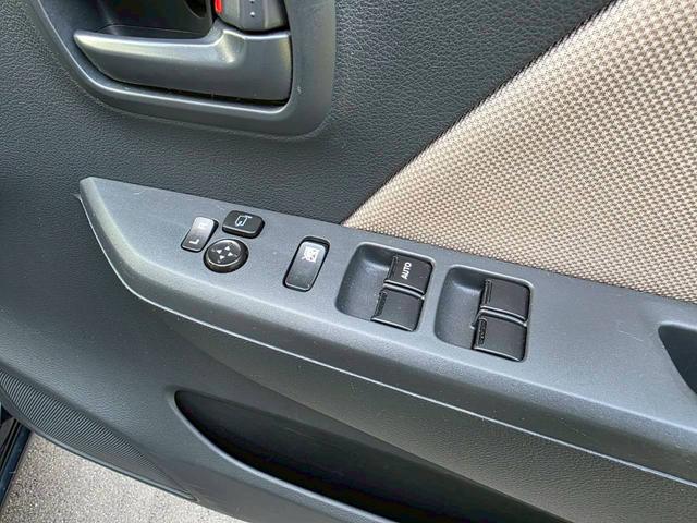 ワゴンR FXリミテッド 車検整備付 車両保証1年 CD パワーウィンドウ パワステ FM ワンオナ エアバック アイドリングストップ機能 オートエアコン(30枚目)