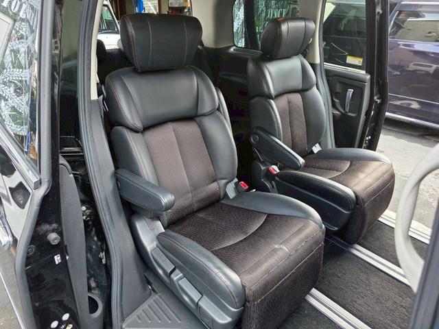 エルグランド 250ハイウェイスター 車検整備2年付 車両保証1年 ナビ TV パワーウィンドウ 電動スライドドア ETC パワステ アルミホイール ワンオナ車 リヤモニター リヤエアコン(23枚目)