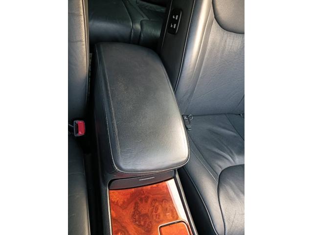 セルシオ C仕様 インテリアセレクション 車検整備付 車両保証 本革 ヒーター 地デジTV エアバッグ Bモニター エアーシート TVナビ ムーンルーフ 電動格納ミラー アルミホイール オートライト パワーシート エアサス ETC キーフリー(36枚目)