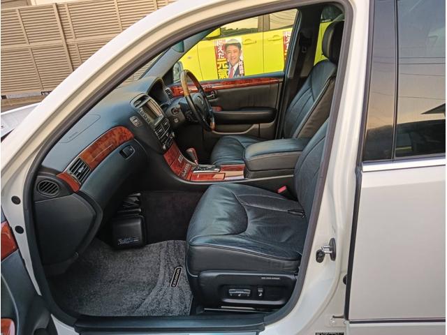 セルシオ C仕様 インテリアセレクション 車検整備付 車両保証 本革 ヒーター 地デジTV エアバッグ Bモニター エアーシート TVナビ ムーンルーフ 電動格納ミラー アルミホイール オートライト パワーシート エアサス ETC キーフリー(50枚目)