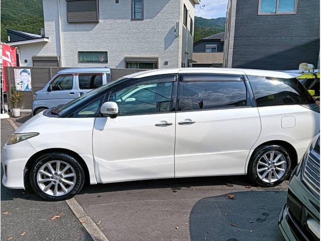 エスティマ ２．４アエラス　Ｇエディション　車検整備２年付　車両保証１年　ナビ　ＴＶ　Ｂｌｕｅｔｏｏｔｈ　リヤモニター　リヤエアコン　アルミホイール　ＥＴＣ　禁煙車　キーレスエントリー（4枚目）