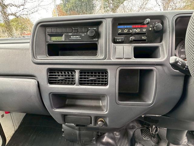 サンバートラック ＴＢ　車検整備２年　車両保証付き　エアコン　ラジオ　セレクティブ４ＷＤ（52枚目）