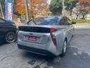 プリウス Sセーフティプラス 車検整備2年付 車両保証1年 ナビ アルミホイール TV Btオーディオ 電動ミラー 禁煙 衝突安全ボディ Aライト 1セグ Bモニター LEDライト スマートKEY ナビTV 横滑り防止機能 PW(7枚目)