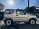 ジムニー クロスアドベンチャー　車検整備２年付　車両保証１年　切替式４ＷＤ　シートＨ　デュアルエアバッグ　パワーウインドー　マニュアルエアコン　キーレス　衝突安全ボディ　ＡＢＳ　運転席エアバック（4枚目）