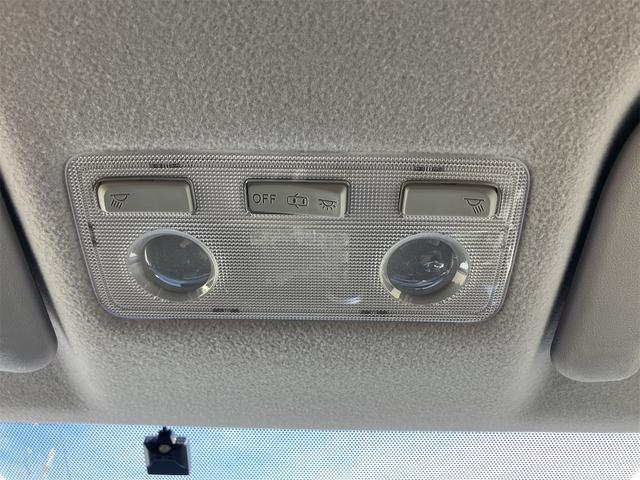 アクア Ｓ　バックカメラ　ナビ　ＴＶ　アルミホイール　オートライト　スマートキー　アイドリングストップ　電動格納ミラー　ＣＶＴ　衝突安全ボディ　ＡＢＳ　ＥＳＣ　Ｂｌｕｅｔｏｏｔｈ　エアコン　パワーステアリング（40枚目）