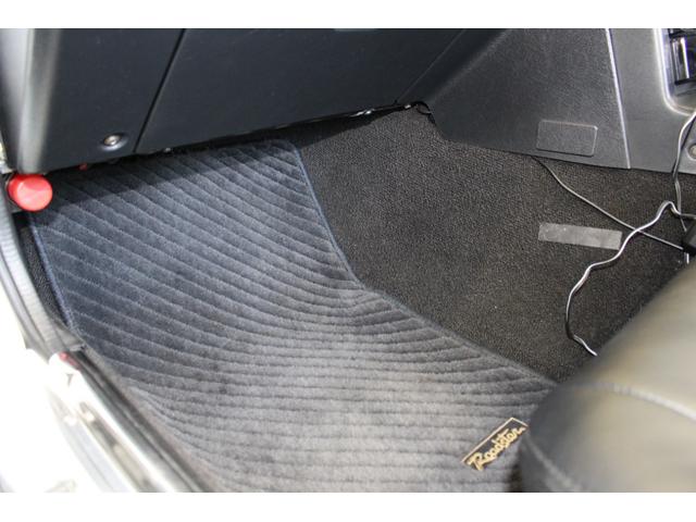 ユーノスロードスター １．６Ｓスペシャル　５速・デニム生地幌・マキシムワークスＥＸマニ・マフラー・ＴＥＩＮ車高調・ＲＡＹＳ１４インチアルミ・Ｄｅｆｉ追加メーター・軽量トランクリッド・パワーウインドウレス・保証書／取説／スペアキー有（33枚目）