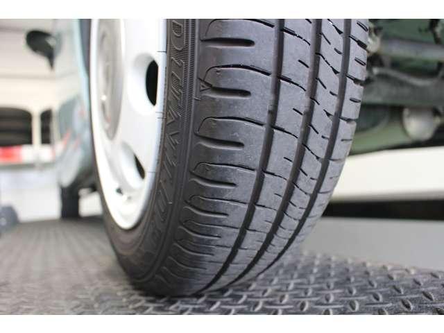 アルトラパンショコラ Ｘ　ナビＴＶ・Ｂｌｕｅｔｏｏｔｈ・ＨＩＤライト・オートエアコン・スマートキー・プッシュスターター・ＥＴＣ・禁煙車／保証書／取説／スペアキー・アイドリングストップ（12枚目）