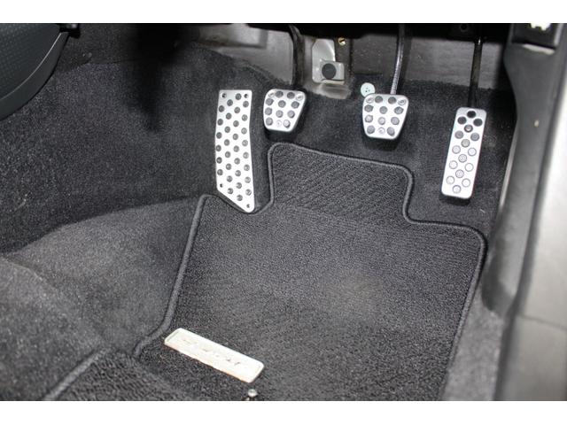 Ｓ２０００ ベースグレード　ＡＰ１最終型・鈴鹿モデル・１オーナー・フルノーマル・純正ハードトップ・純正１７インチアルミ・ＨＩＤライト・キーレス・ＥＴＣ・禁煙車・保証書／取説／スペアキー・修復歴小（28枚目）