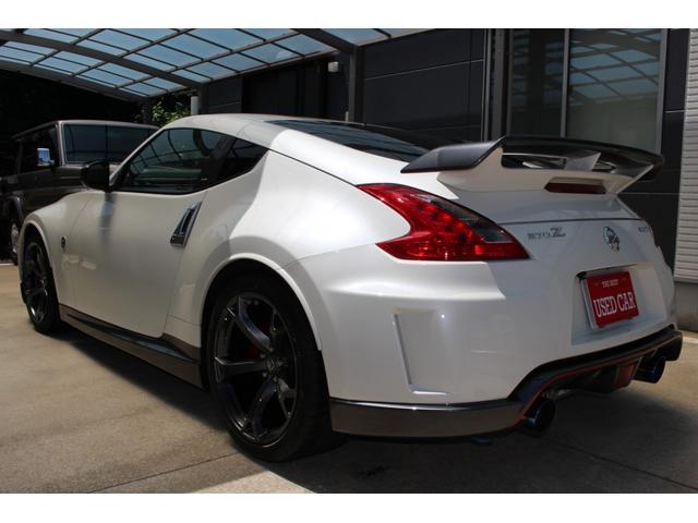 フェアレディＺ ３．７ＮＩＳＭＯ　ＮＩＳＭＯ専用エアロ・１９ＡＷ・ＨＫＳサクションパイプ・エアクリーナー・ＺｃａｒＺｅｒｏチタンマフラー・デフオイルクーラー・ＢＲＩＤＥシート・Ｄｅｆｉ追加メーター・Ｂカメラ・ＨＩＤ・ＥＴＣ・保証書（5枚目）