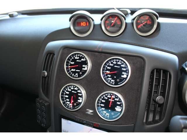フェアレディＺ ３．７ＮＩＳＭＯ　ＮＩＳＭＯ専用エアロ・１９ＡＷ・ＨＫＳサクションパイプ・エアクリーナー・ＺｃａｒＺｅｒｏチタンマフラー・デフオイルクーラー・ＢＲＩＤＥシート・Ｄｅｆｉ追加メーター・Ｂカメラ・ＨＩＤ・ＥＴＣ・保証書（27枚目）