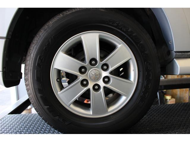 パジェロ ロング　エクシード　キーレス・ＨＩＤライト・ＥＴＣ・保証書／取説／スペアキー有り・下取り車（11枚目）