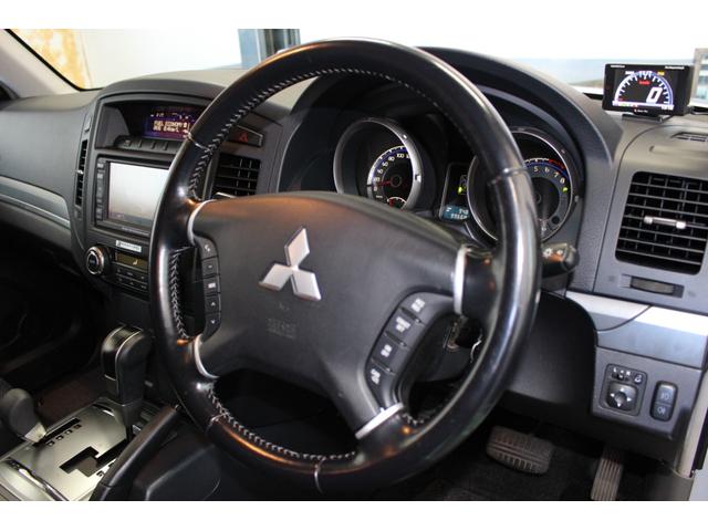 パジェロ ロング　エクシード　キーレス・ＨＩＤライト・ＥＴＣ・保証書／取説／スペアキー有り・下取り車（17枚目）