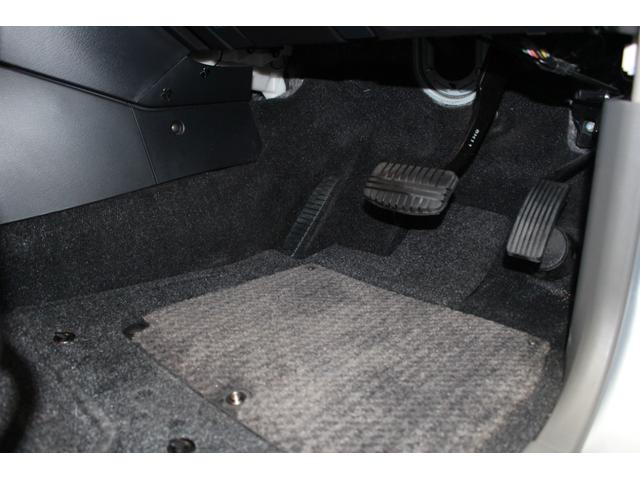 パジェロ ロング　エクシード　キーレス・ＨＩＤライト・ＥＴＣ・保証書／取説／スペアキー有り・下取り車（19枚目）