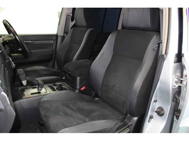 パジェロ ロング　エクシード　キーレス・ＨＩＤライト・ＥＴＣ・保証書／取説／スペアキー有り・下取り車（21枚目）