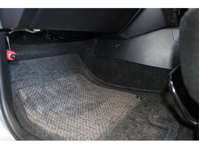 パジェロ ロング　エクシード　キーレス・ＨＩＤライト・ＥＴＣ・保証書／取説／スペアキー有り・下取り車（23枚目）