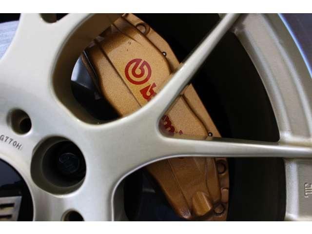 フェアレディＺ バージョンニスモ　タイプ３８０ＲＳ　ＦＵＪＩＴＳＵＢＯエキマニ・Ｍｉｎｅ’ｓフロントパイプ・ａｍｕｓｅフルチタンマフラー・Ｑｕａｎｔｕｍ車高調・ＢＢＳＲＧ－Ｒ１９ＡＷ・ＡＲＣオイルクーラー・ナビＴＶ・Ｂカメラ・保証書／取説／スペアキー有（11枚目）