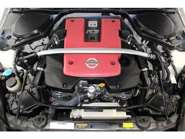 フェアレディＺ バージョンニスモ　タイプ３８０ＲＳ　ＦＵＪＩＴＳＵＢＯエキマニ・Ｍｉｎｅ’ｓフロントパイプ・ａｍｕｓｅフルチタンマフラー・Ｑｕａｎｔｕｍ車高調・ＢＢＳＲＧ－Ｒ１９ＡＷ・ＡＲＣオイルクーラー・ナビＴＶ・Ｂカメラ・保証書／取説／スペアキー有（19枚目）