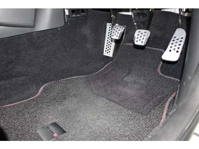 フェアレディＺ バージョンニスモ　タイプ３８０ＲＳ　ＦＵＪＩＴＳＵＢＯエキマニ・Ｍｉｎｅ’ｓフロントパイプ・ａｍｕｓｅフルチタンマフラー・Ｑｕａｎｔｕｍ車高調・ＢＢＳＲＧ－Ｒ１９ＡＷ・ＡＲＣオイルクーラー・ナビＴＶ・Ｂカメラ・保証書／取説／スペアキー有（26枚目）