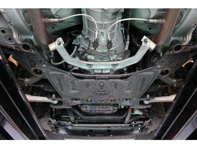 フェアレディＺ バージョンニスモ　タイプ３８０ＲＳ　ＦＵＪＩＴＳＵＢＯエキマニ・Ｍｉｎｅ’ｓフロントパイプ・ａｍｕｓｅフルチタンマフラー・Ｑｕａｎｔｕｍ車高調・ＢＢＳＲＧ－Ｒ１９ＡＷ・ＡＲＣオイルクーラー・ナビＴＶ・Ｂカメラ・保証書／取説／スペアキー有（35枚目）