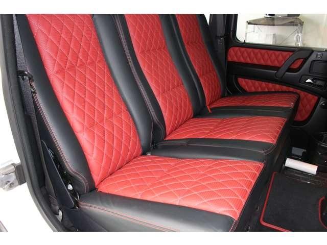 Ｇクラス Ｇ６３　エクスクルーシブインテリアパッケージ・カーボンファイバーインテリアトリム・赤黒本革シート・サンルーフ・純正ナビＴＶ・Ｂカメラ・Ｒ６年約２．８万キロ時タイヤ４本バッテリー交換・保証書／取説／スペアキー有（32枚目）