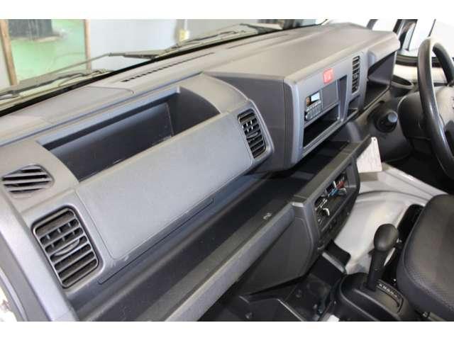 ハイゼットトラック スタンダードＳＡＩＩＩｔ　三方開　オートマ車　パワーウインドウ　エアコン　パワーステアリング　スマートアシスト　積載可能量３５０ｋｇ（23枚目）