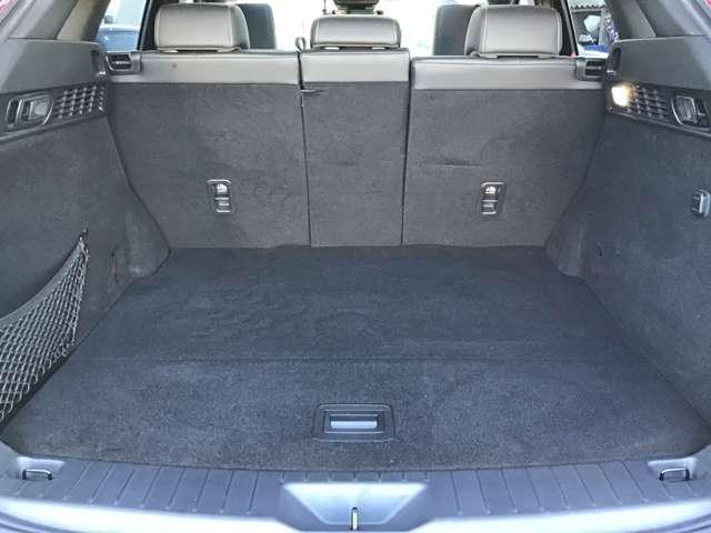 CX-60 3.3 XD エクスクルーシブ モード ディーゼルターボ 大型サンルーフ BOSEサウンドシステム 衝突軽減 パワーシート USB スマートキー クリアランスソナー 盗難防止装置 アルミホイール シートヒーター バックモニター 横滑り防止装置 キーレス(7枚目)