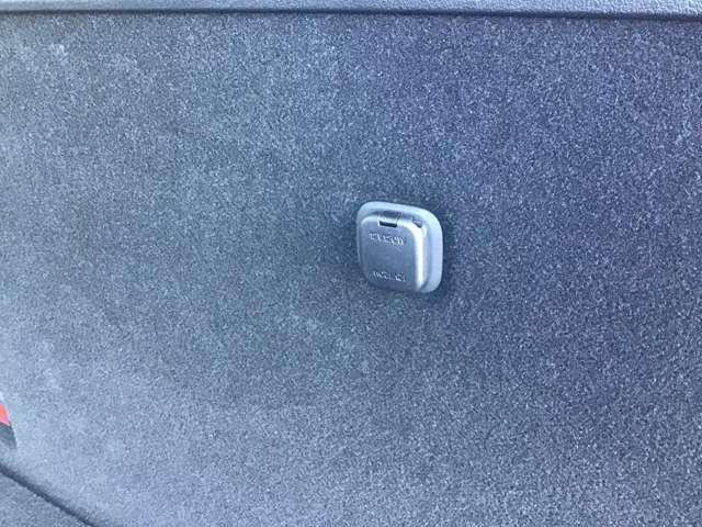 CX-60 3.3 XD エクスクルーシブ モード ディーゼルターボ 大型サンルーフ BOSEサウンドシステム 衝突軽減 パワーシート USB スマートキー クリアランスソナー 盗難防止装置 アルミホイール シートヒーター バックモニター 横滑り防止装置 キーレス(11枚目)